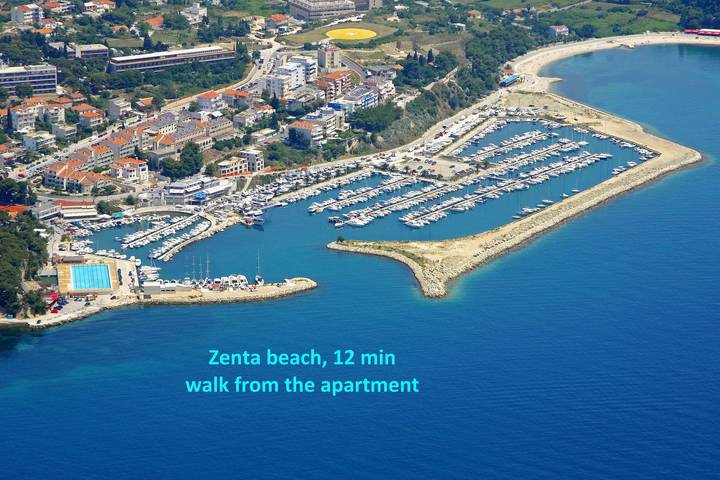 Entire holiday apartment, Modern 90 m2 apt with balcony w the sea view in Split, Split-Dalmatia