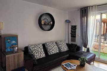 Gîte pour 4 personnes, avec terrasse à Bondy