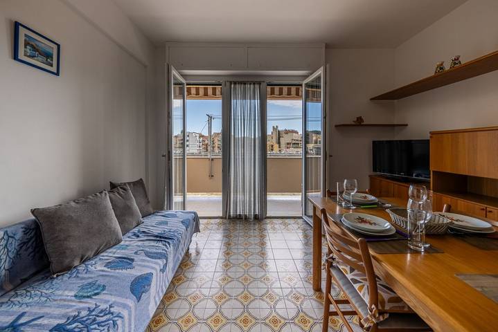 Holiday apartment for 2 people, with balcony/terrace - 1