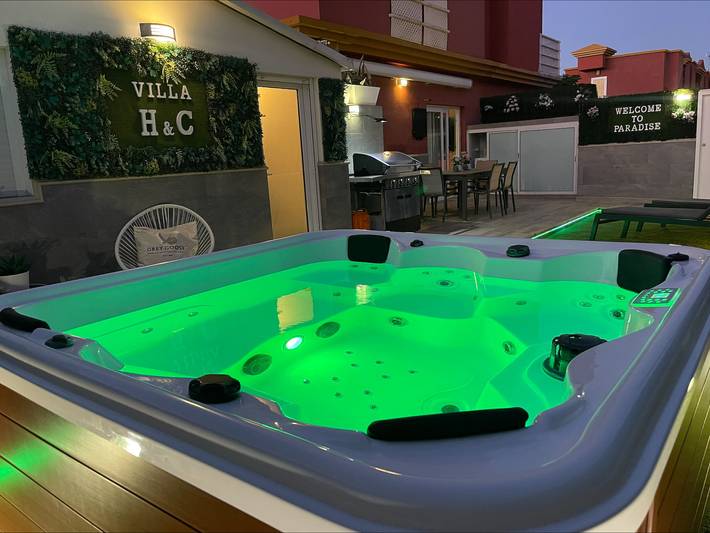 Casa de vacaciones para 5 personas, con jardín además de jacuzzi y piscina para niños en Playa de las Burras