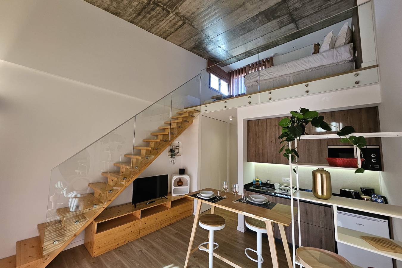 Ganze Ferienwohnung, Ferienwohnung für 2 Personen mit Terrasse in Marinha Grande, Leiria District