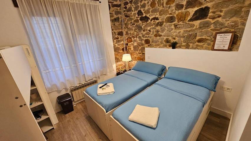 Gîte pour 2 personnes, avec terrasse et jardin à Galdakao - 2