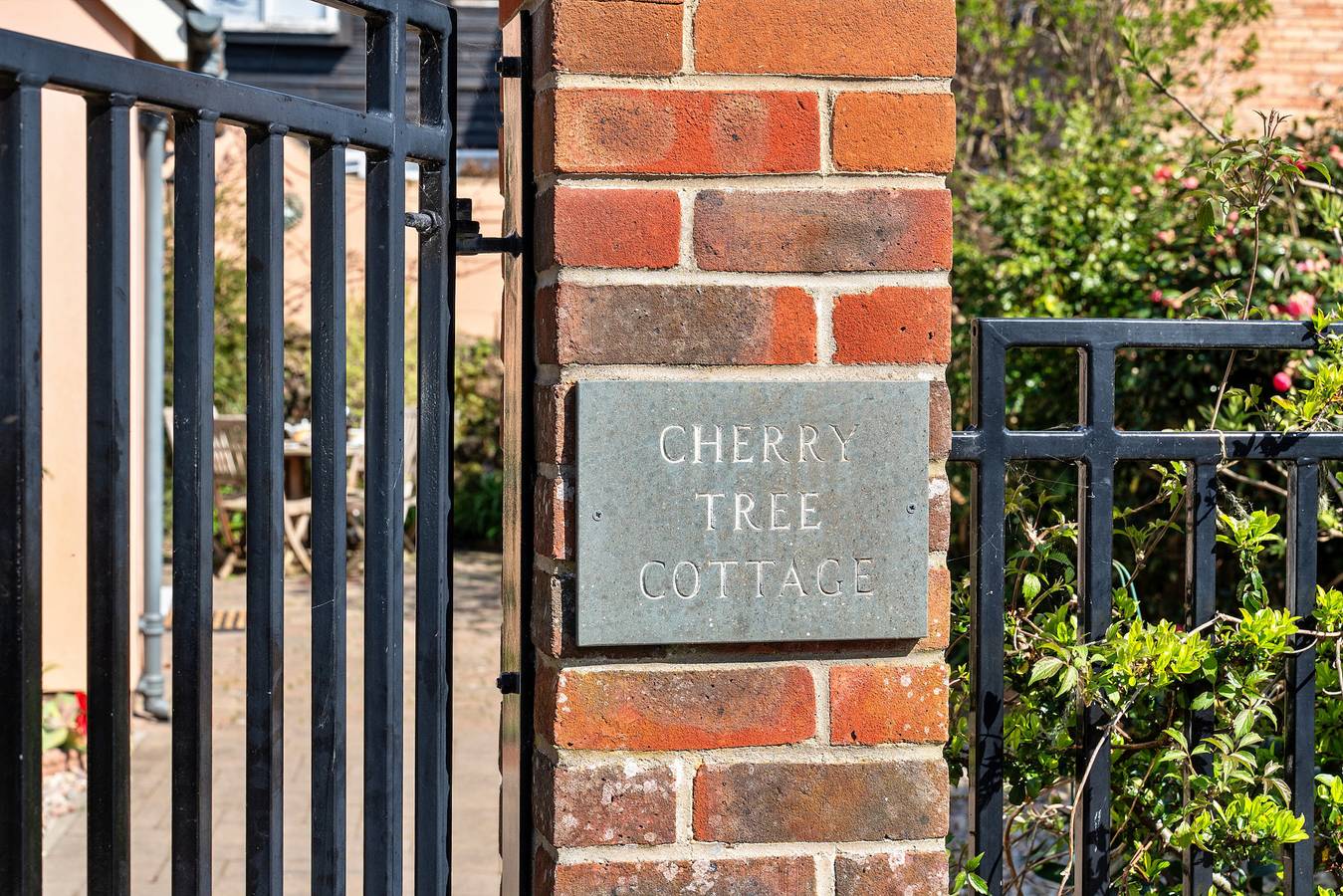 Cherry Tree Cottage in Bovey Tracey, Dartmoor