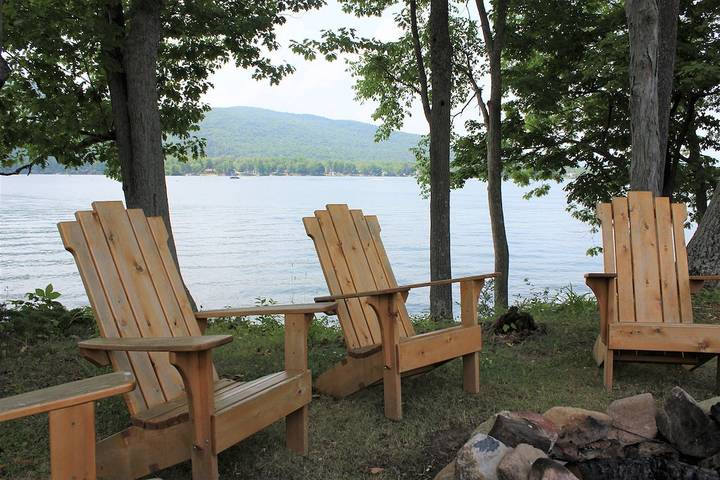Holiday rental for 12 people, with garden in Lake George