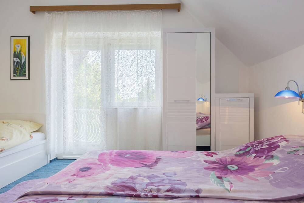 Ganze Wohnung, Anthony 2 in Balatonboglar, Plattensee Südufer