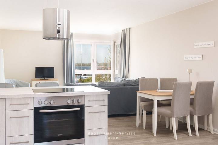 Ferienwohnung mit Meerblick für 4 Personen, mit Balkon