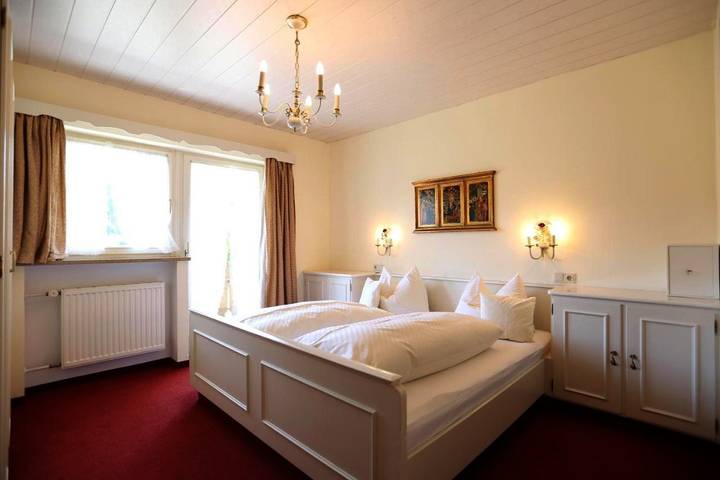 BnB für 3 Personen, mit Ausblick und Garten am Tegernsee - 2