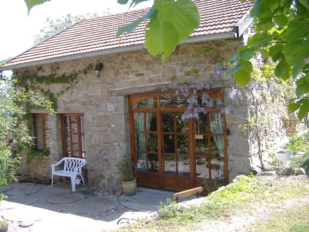 Geneste Petite Grange in Arfeuilles, Région de Vichy