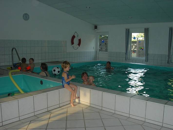 Ferienhaus für 4 Personen, mit Sauna und Pool sowie Garten in Börm