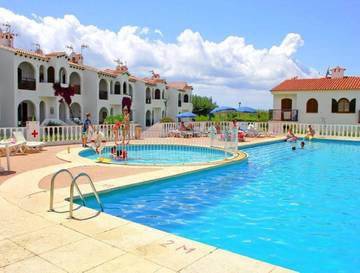 Apartmenthotel in Alaior Gemeinde, Menorcas Küste für 4 