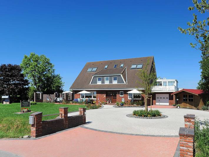 Bauernhof für 4 Personen, mit Garten und Sauna, kinderfreundlich in Neuharlingersiel