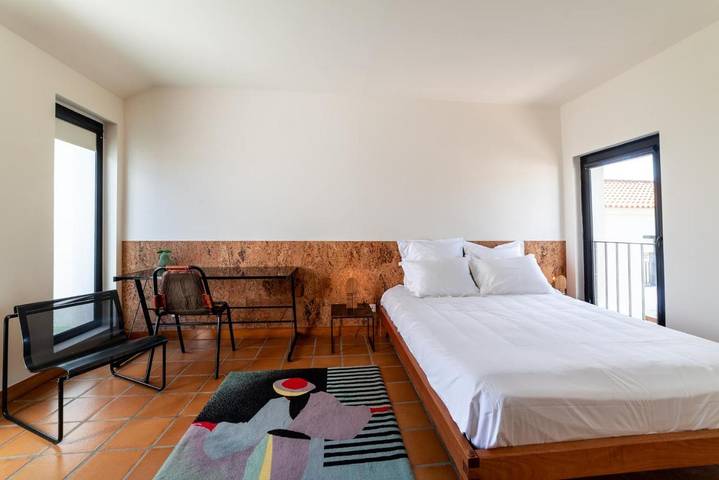 Hôtel pour 5 personnes, animaux acceptés à Borba - 2