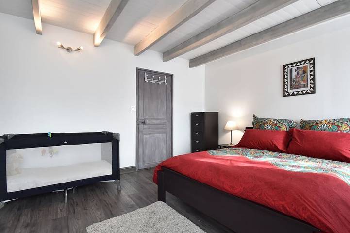 Location de vacances pour 8 personnes, avec jardin à Saint-Rémy-des-Landes - 2