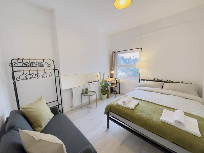 BnB für 4 Personen, mit Terrasse in London