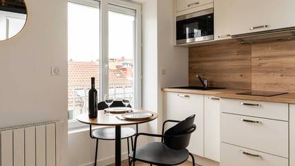 Appartement De Vacances pour 2 Personnes dans Villeurbanne, Rhône, Photo 1