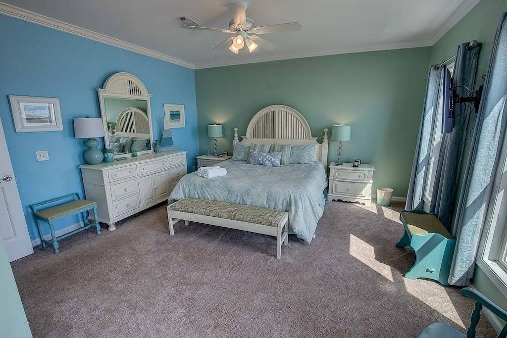 Vacation Home for 19 Guests in Sandbridge, Virginia Beach