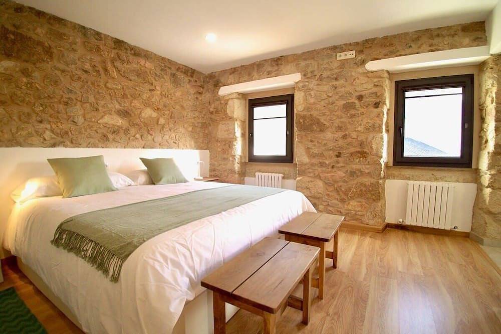 The Cliffs - Galleon Amieiro in O Vicedo, Galician Coast