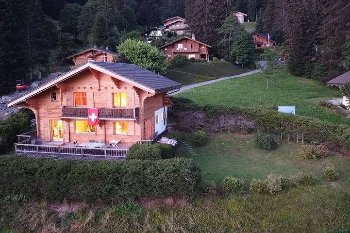 Casa rural para 8 personas, con terraza y jardín - 1