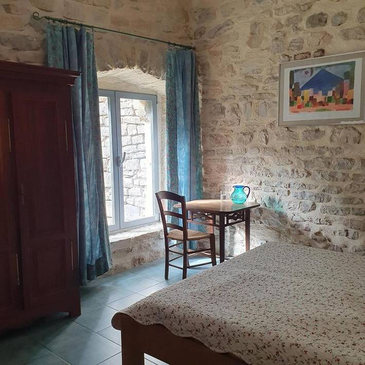 Location de vacances pour 8 personnes, avec piscine et jardin ainsi que vue et terrasse, adapté aux familles à Valflaunès - 4