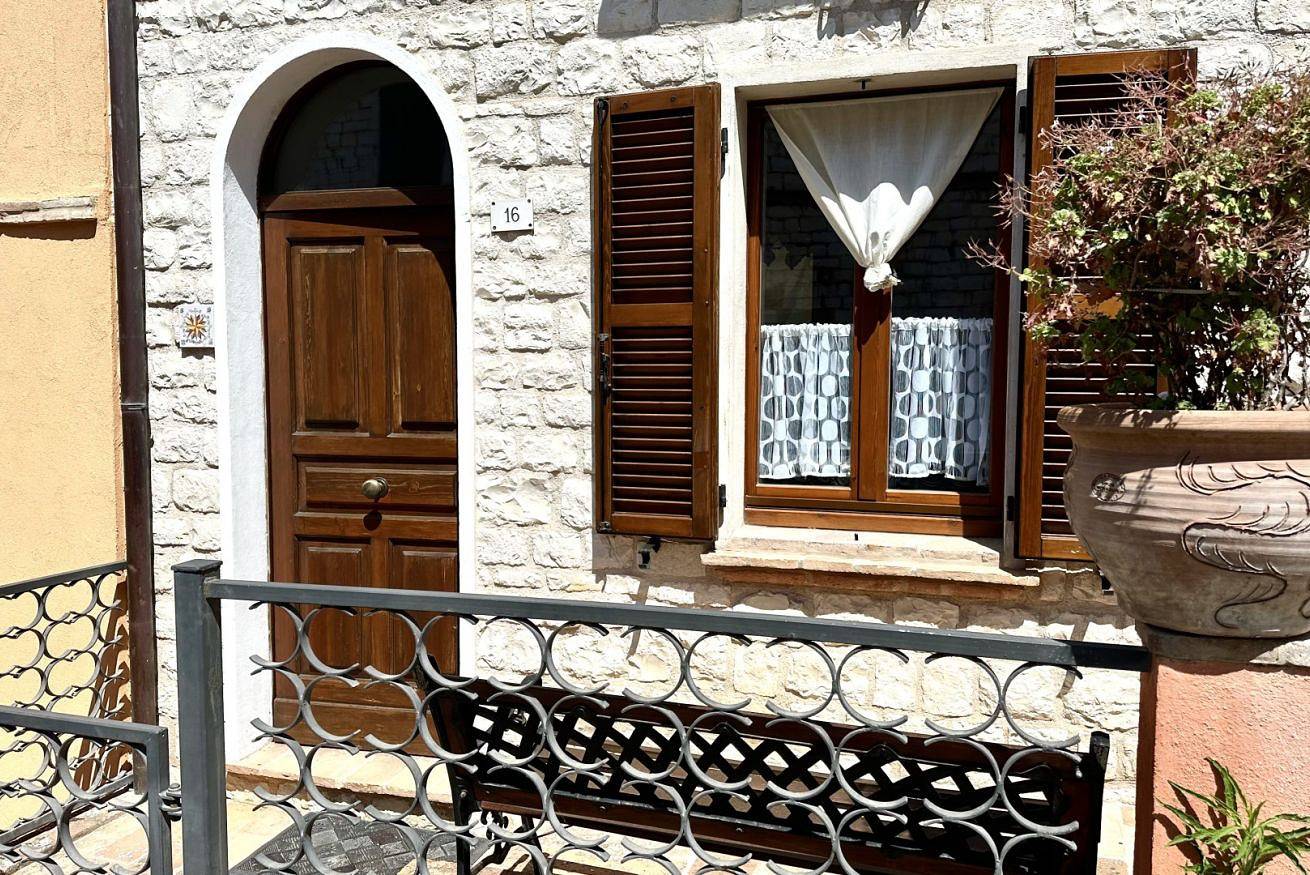 Appartement entier, S178 - Sirolo, delightful sky-land with independent entrance in Sirolo, Riviera del Conero