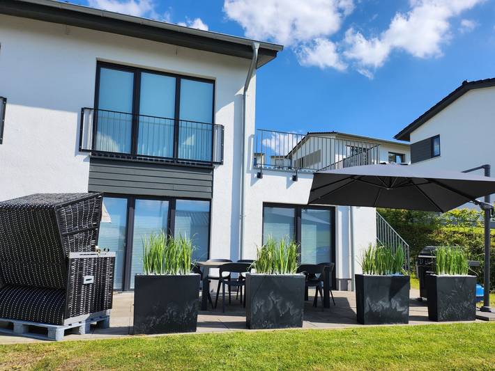 Luxus-Ferienhaus für 6 Personen, mit Sauna und Balkon sowie Garten