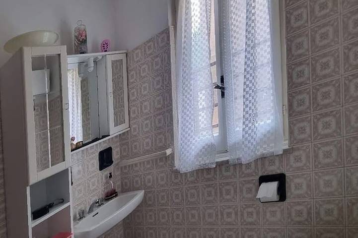 Appartamento intero, La Casa Di Edy
Un'alloggio tra  le  montagne Liguri e
vicino al mare stupendo in Prato Sopralacroce, Borzonasca