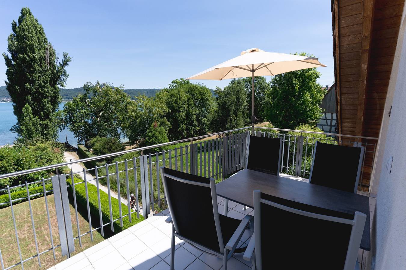 Apartamento entero, Apartamento 'Ferienwohnung 2 D G' con vistas al lago, balcón y Wi-Fi in Bodman-Ludwigshafen, Obersee (Bodensee)