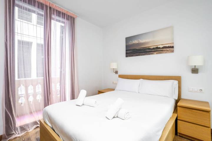 Ganze Wohnung, Paseo de Gracia Modern and cozy 3Bd in Barcelona Zentrum, Barcelona