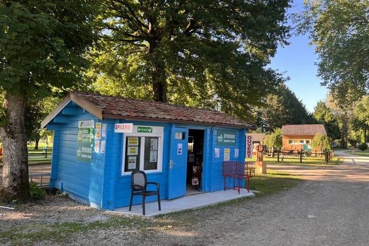 Mobil home pour 2 personnes à Athée - 2