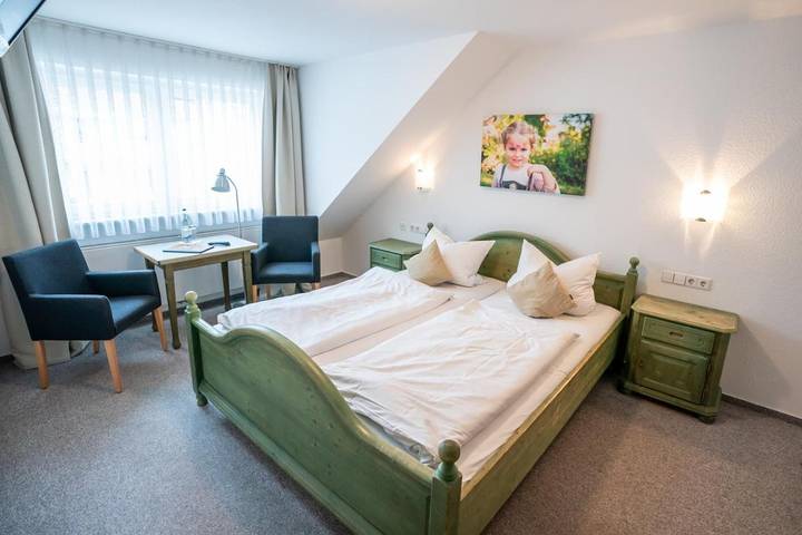 Hotel für 3 Personen, mit Terrasse in Langenau