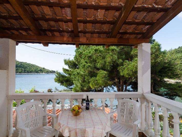 Ferienwohnung für 2 Personen, mit Terrasse in Mljet