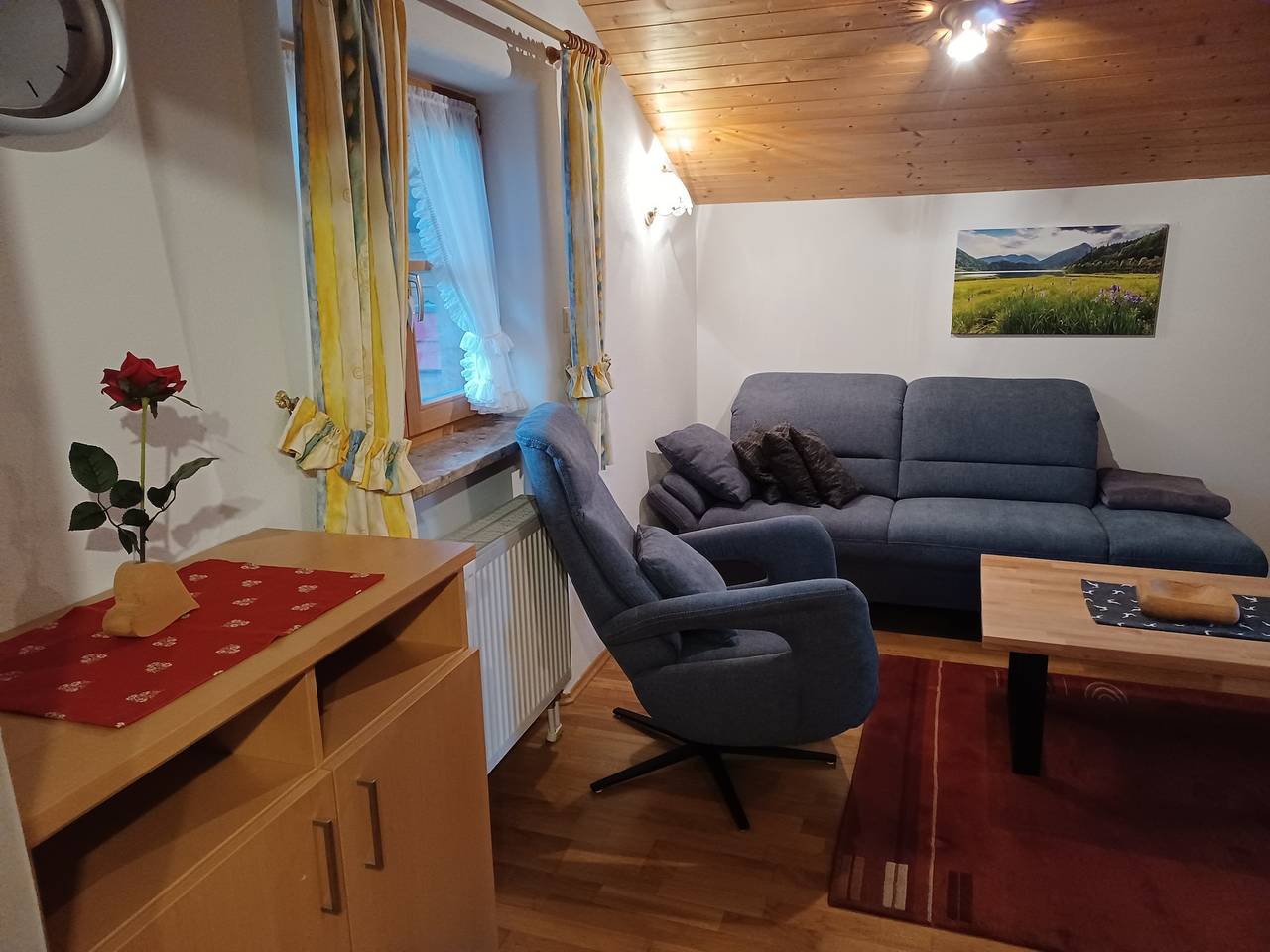 Ganze Ferienwohnung, Haus Heistracher - 05 Zwei-Raum-Appartement 35qm mit vollausgestatteter Küche in Reit im Winkl, Bayerische Alpen