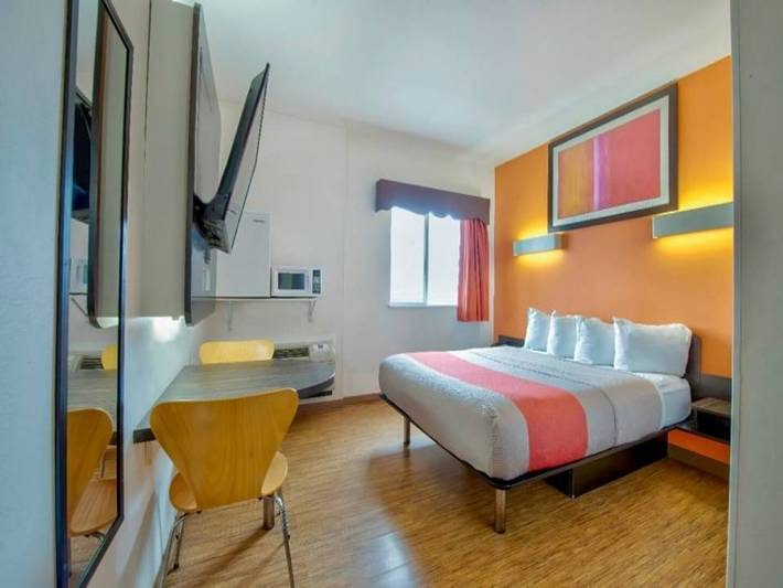 Apartamento entero, 1 cama tamaño queen | No fumadores in Piedras Negras (desambiguación), Condado de Maverick
