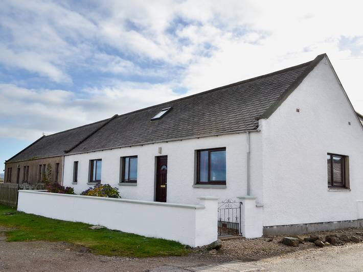 Cottage for 8 people, with garden in Speyside