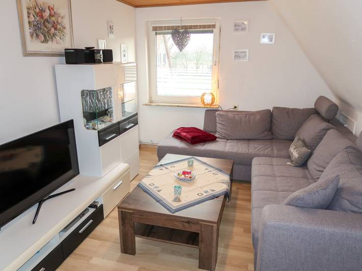 Ferienwohnung für 6 Personen, mit Terrasse und Garten sowie Seeblick in Wangerland - 2