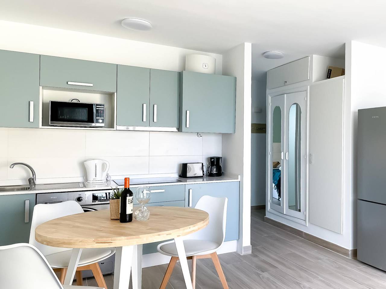 Apartamento entero, Casa Bella: Casa de vacaciones en complejo con piscinas y jardines, cerca de la playa y comodidades in Corralejo, La Oliva