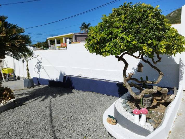 Location de vacances pour 6 personnes, avec jardin à La Désirade (île) - 3