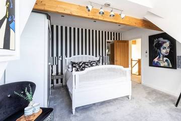 Holiday Rental for 9 People in Portreath, Cornwall, Photo 3