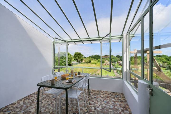 Location de vacances pour 5 personnes, avec jardin, adapté aux familles à Saint-Malo-de-Guersac
