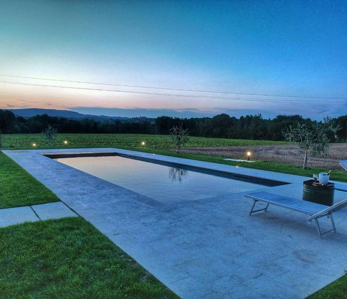 Apartamento de vacaciones para 14 personas, con jardín además de piscina y vistas - 1