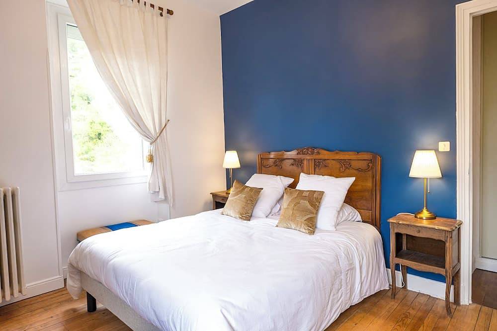 Appartement entier, L'Auroise spacieuse et centrale in Arreau, Pyrénées