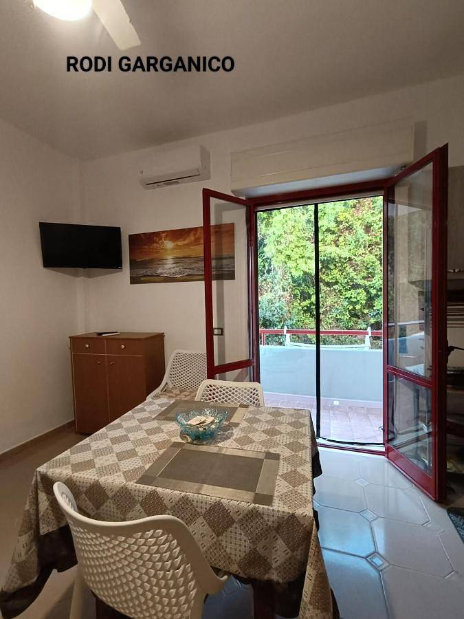 Location de vacances pour 3 personnes, avec vue et balcon, adapté aux familles dans Rodi Garganico - 3