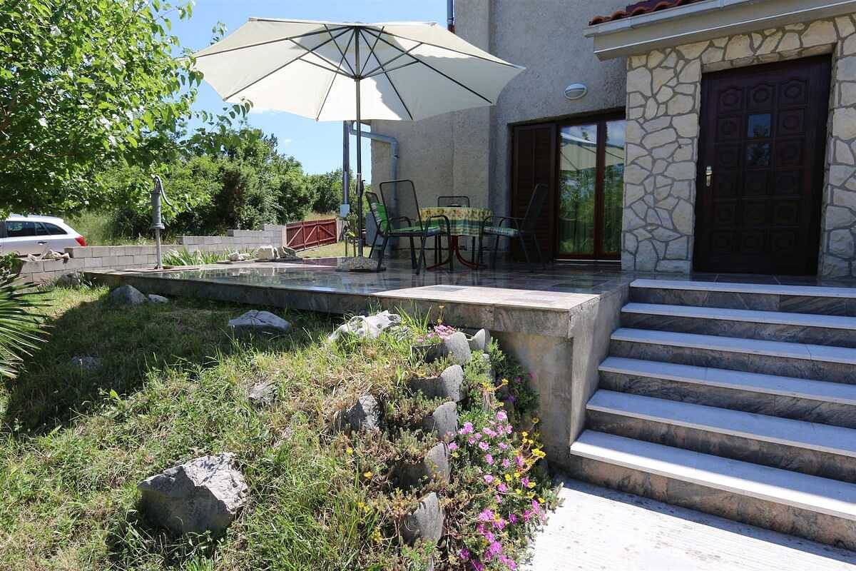 Entire apartment, Apartment Milas (10046-A1) in Silo (Krk), Krk