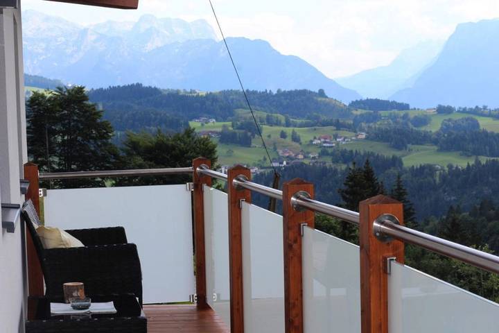 Ferienwohnung für 8 Personen, mit Garten und Ausblick - 1