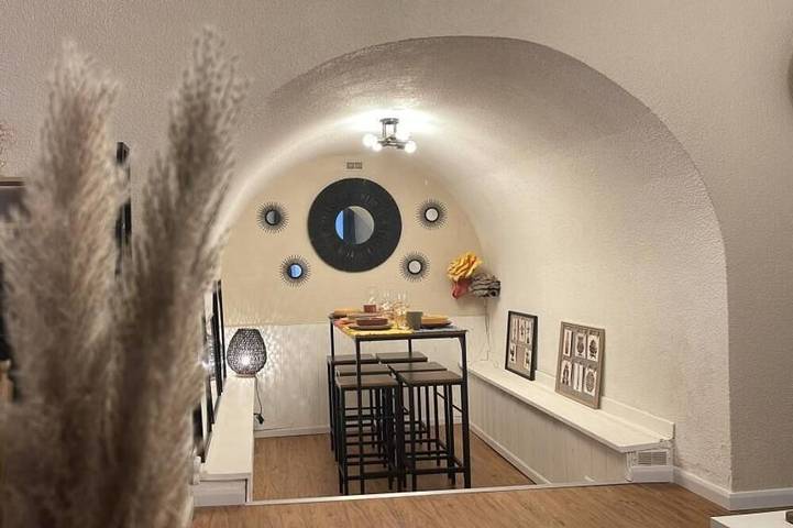 Gîte pour 6 personnes dans Cite Medievale