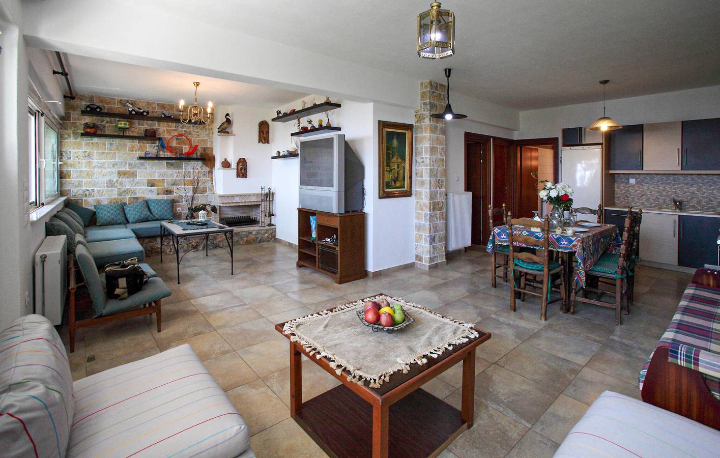 Cozy Beachside Apartment with Terrace & AC in East coast of the Attika region