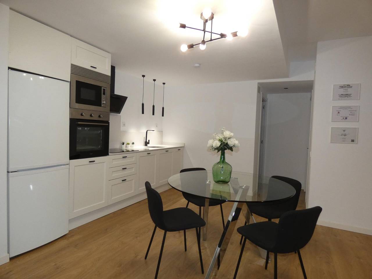 Apartamento entero, Apartamento 'My Holidays Home' con balcón, Wi-Fi y aire acondicionado in Palamós, Costa Brava