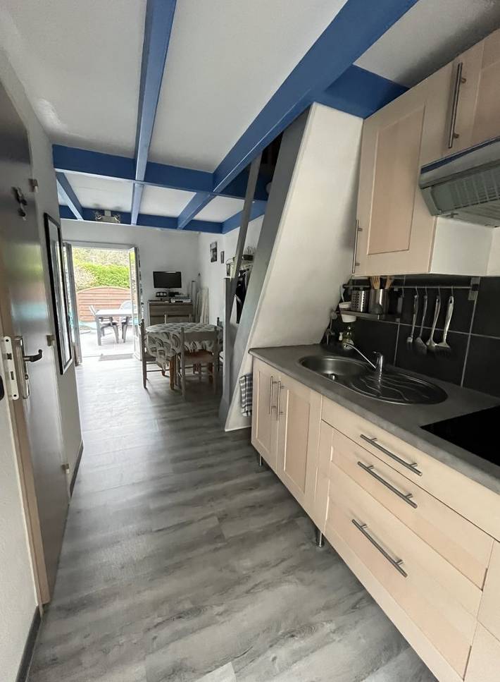 Gîte pour 4 personnes, avec terrasse et piscine à Les Mathes - 2