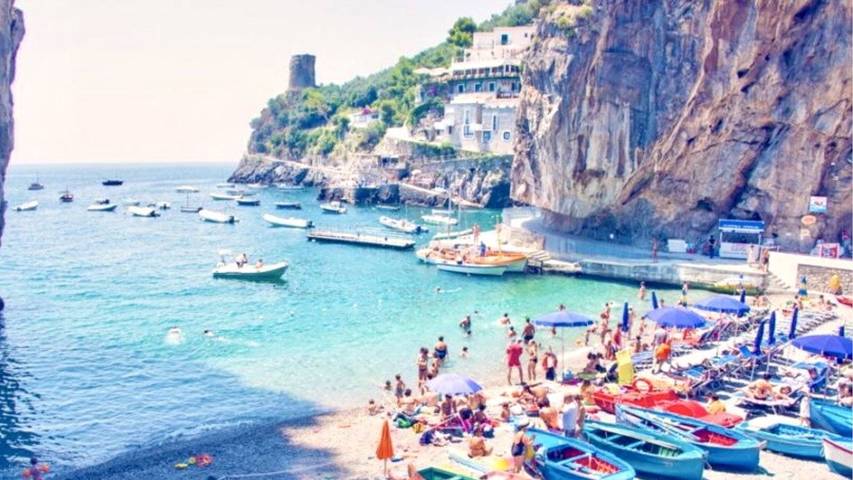 Gîte pour 6 personnes, avec balcon à Praiano - 4