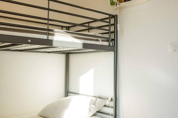 Location de vacances pour 7 personnes, avec jardin et terrasse dans Plage Du Capelan Bandol - 4